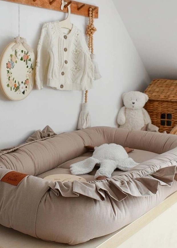 KOKON niemowlęcy BAWEŁNIANY z falbanką