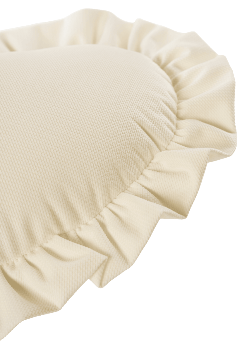 Poduszka dekoracyjna SERCE z falbanką VELVET