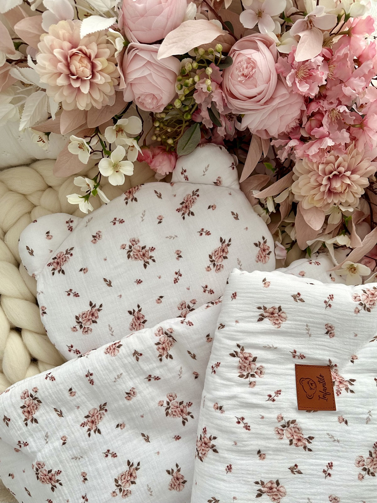 Komplet MUŚLINOWY + poduszka TEDDY "LITTLE FLOWERS"