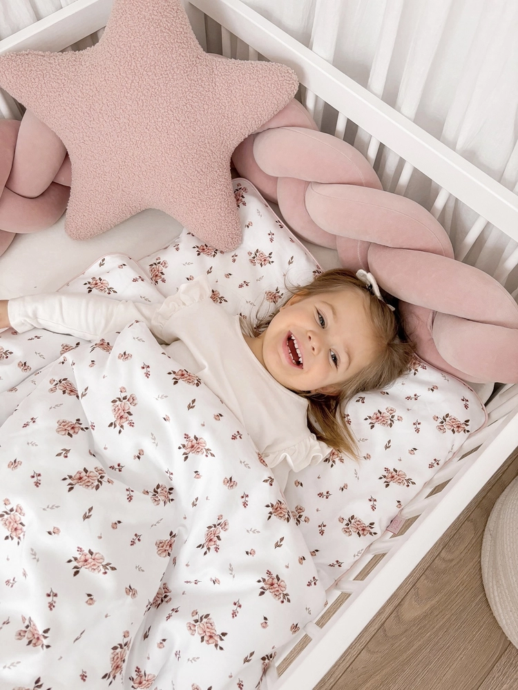 Pościel dziecięca do łóżeczka 100x135cm z wypustką 2elem