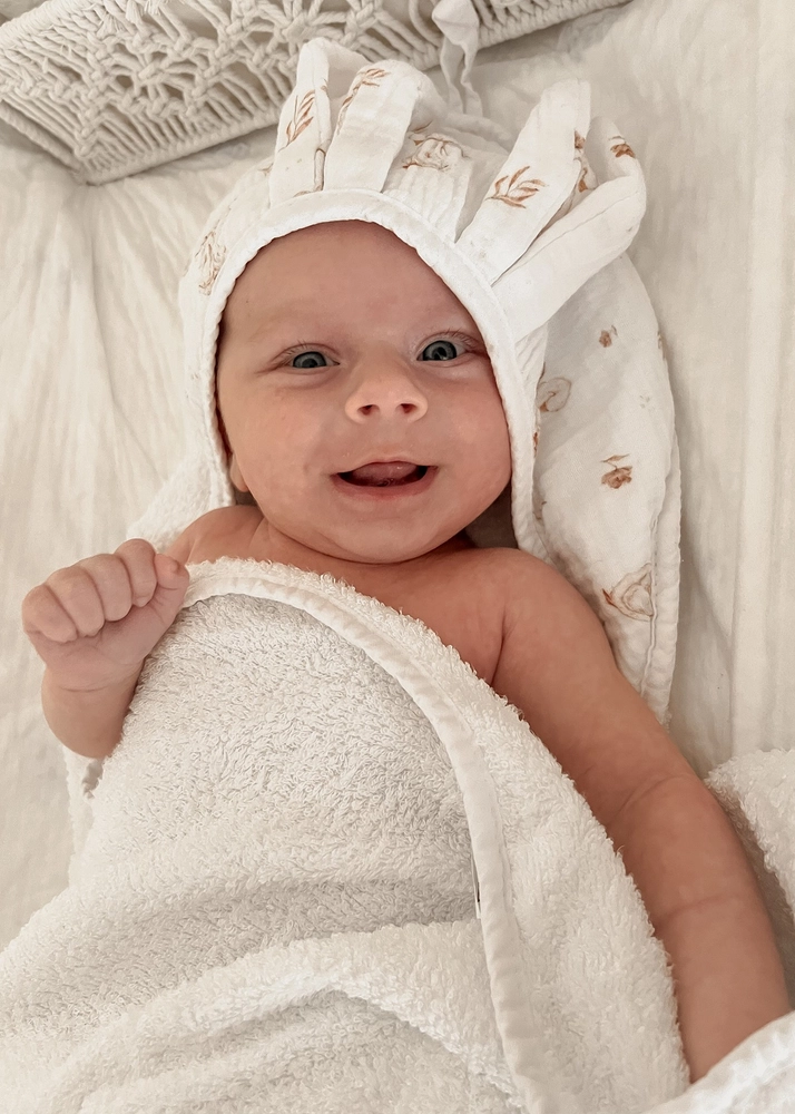 Okrycie kąpielowe BAMBUSOWE 100x100 RABBIT