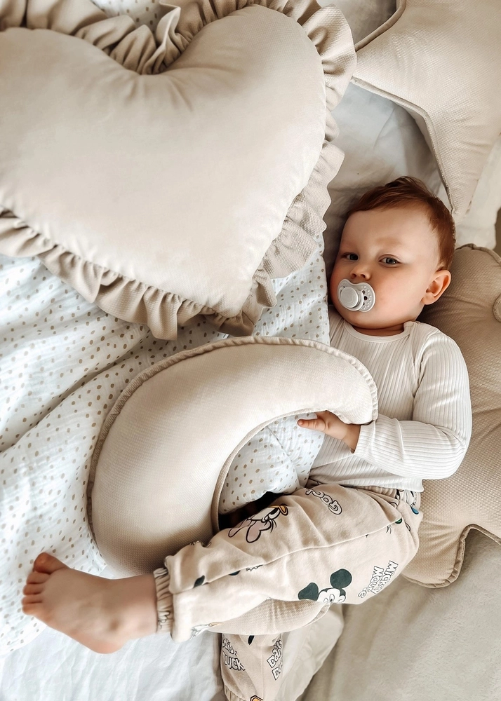 Poduszka dekoracyjna KSIĘŻYC VELVET