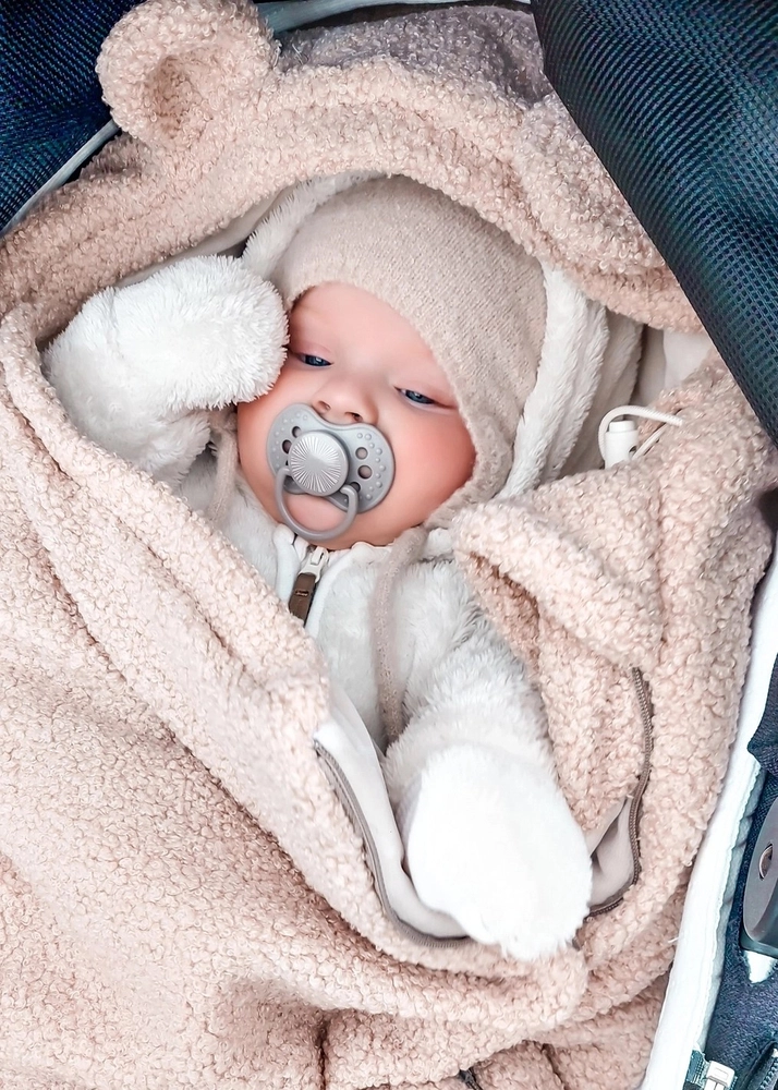 Śpiworek do wózka i fotelika BARANEK BOUCLE