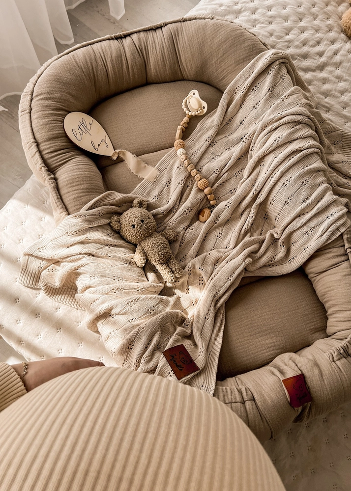 KOKON niemowlęcy MUŚLINOWY