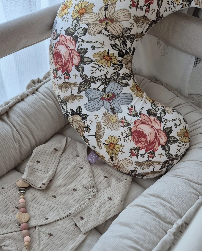 Rogal do karmienia VELVET